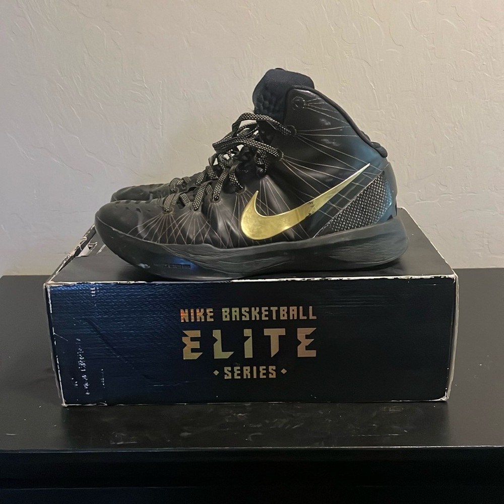 Nike Zoom Hyperdunk Elite “Away” - 2011 - 11.5